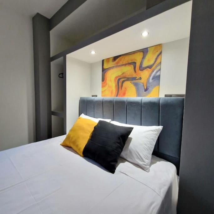 Faronita - Luxury Apt In The Heart Of קלמאטה מראה חיצוני תמונה