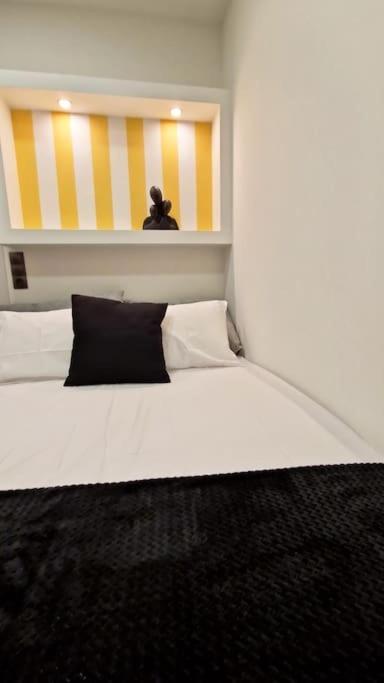 Faronita - Luxury Apt In The Heart Of קלמאטה מראה חיצוני תמונה